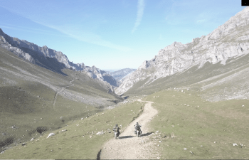 
  TRANSCANTÁBRICA OFFROAD: "HAKA EN LAS NUBES" NUEVA TET ASTURIAS.

